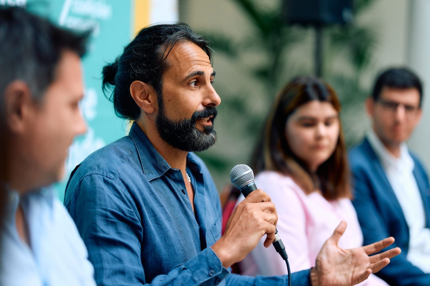 Manuel Luque, co-founder and CEO of Rethink Medical, speaking at a panel